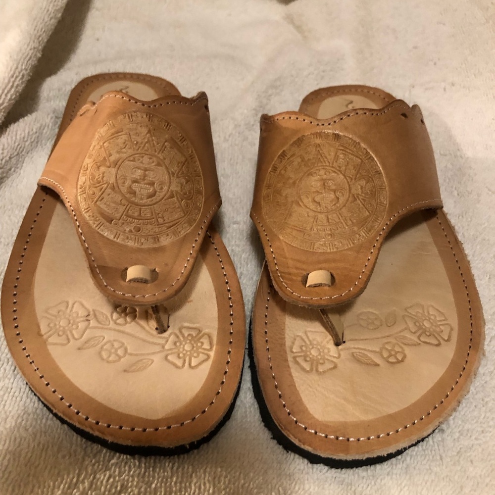 Girls Leather Sandals Mexican Flip Flops - Picture 5 of 7